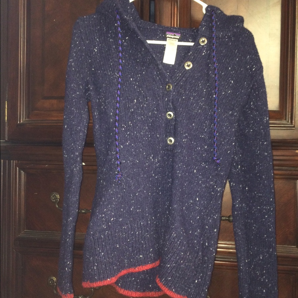 Patagonia Navy Blue Women's Sweater